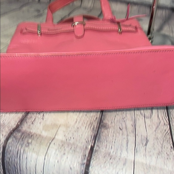 Rolfs - Vibrant Pink Leather Top Handle Bag - Picture 4 of 5